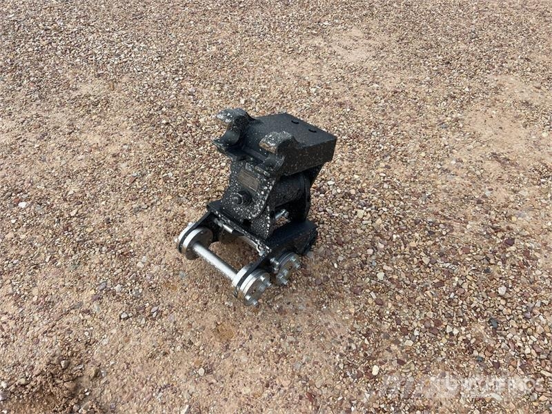 Haener HSA-MS03-M-1.3-35-A swing drive (Unused) مكونات أخرى