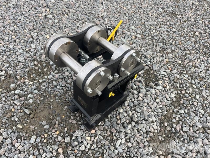  Haener HSA-MS03-M-2.4-40-A Hydraulic Tilting Q/C ( مكونات أخرى