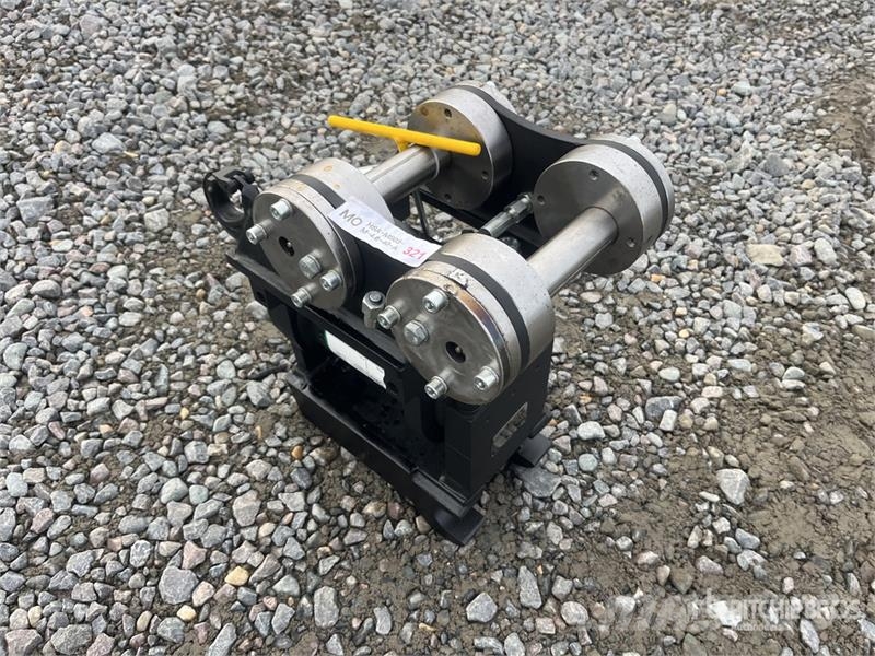  Haener HSA-MS03-M-4.6-40-A Hydraulic Tilting Q/C ( مكونات أخرى