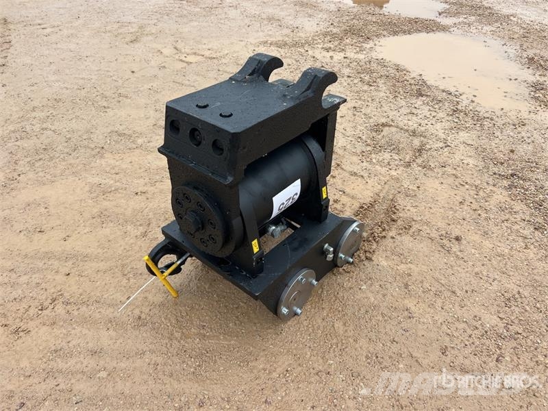  Haener HSA-MS03-M-6.8-50-A swing drive (Unused) Other components
