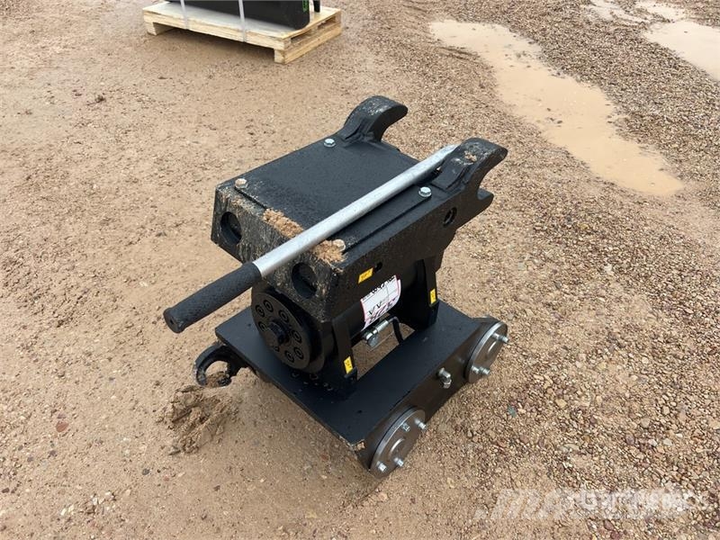 Haener HSA-MS08-M-6.8-60-A swing drive (Unused) Other components