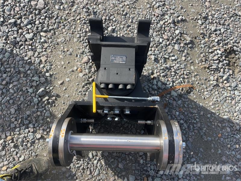  Haener HSA-MS08-M-6.8-60-A Swing Drive (Unused) مكونات أخرى
