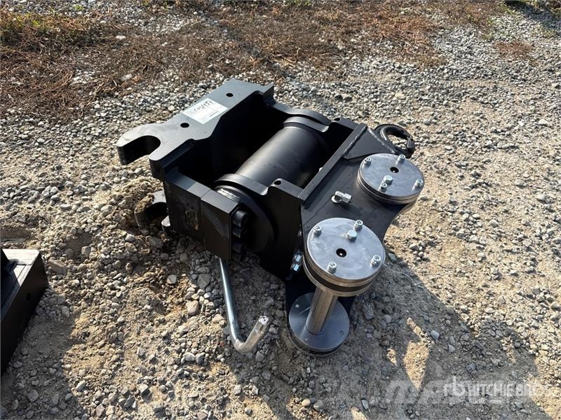  Haener HSA-MS08-M-8.12-50-A swing drive (Unused) مكونات أخرى