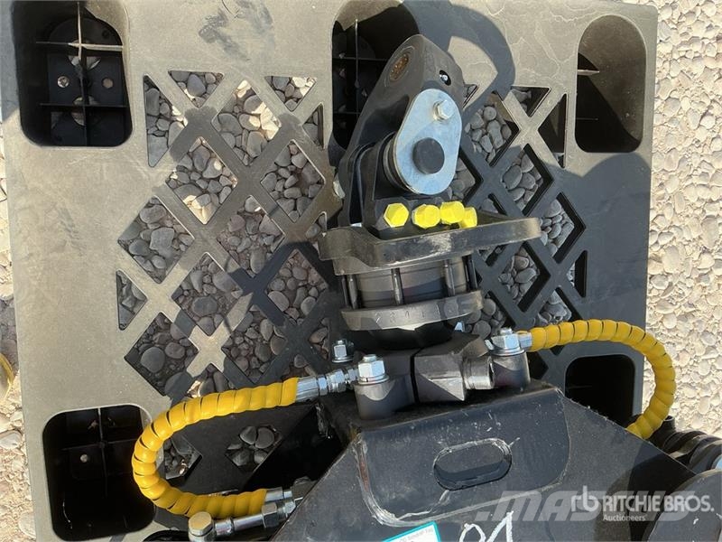 Haener HWG1000.30 Log Grapple (Unused) Grapples
