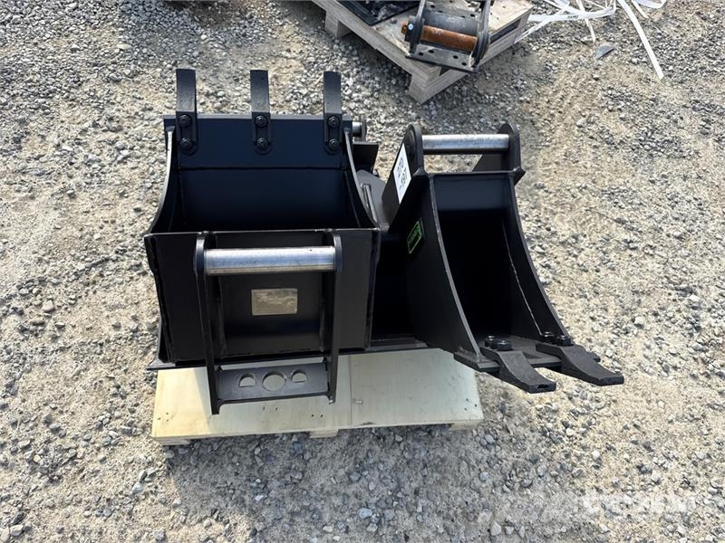Haener Package of Excavator Bucket (Unused) Kovalar