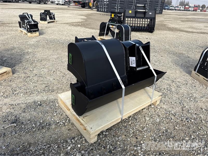 Haener Package of Excavator Bucket (Unused) Kovalar