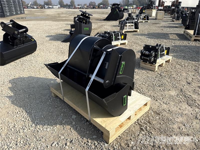 Haener Package of Excavator Bucket (Unused) Kovalar