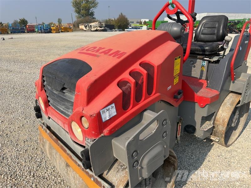 Hamm Double Drum Roller مداحل ثنائية الاسطوانة