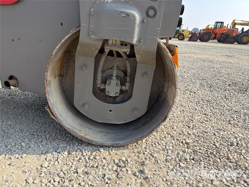 Hamm Double Drum Roller مداحل ثنائية الاسطوانة