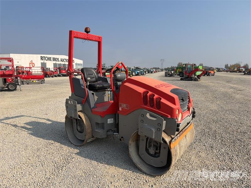 Hamm Double Drum Roller مداحل ثنائية الاسطوانة