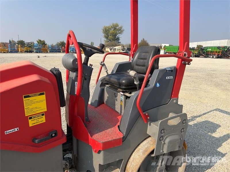 Hamm Double Drum Roller مداحل ثنائية الاسطوانة