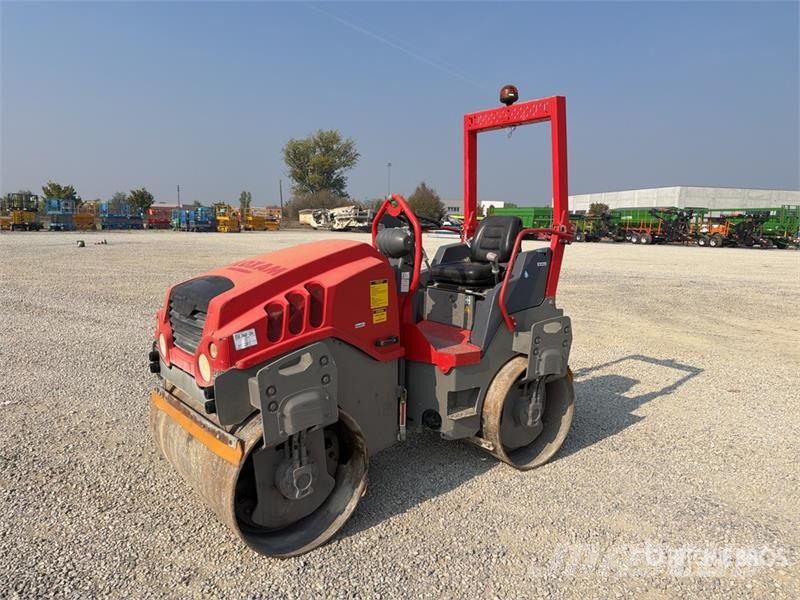 Hamm Double Drum Roller مداحل ثنائية الاسطوانة