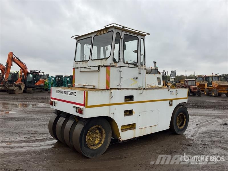 Hamm GRW10 8 Wheel Pneumatic Roller 胶轮压路机