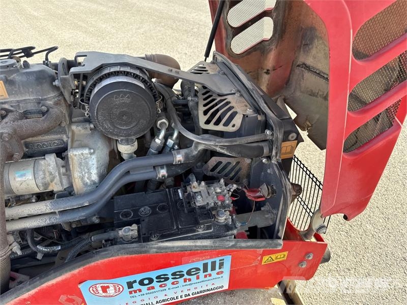 Hamm HD10C Smooth Drum Compactor Tahačové válce