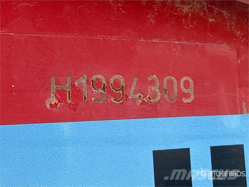 Hamm HD10C Smooth Drum Compactor Tahačové válce