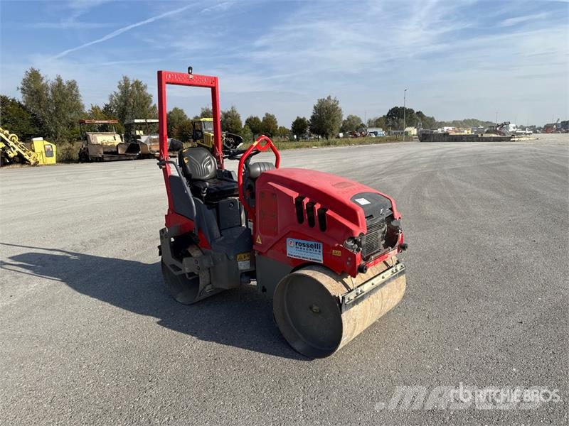Hamm HD10C Smooth Drum Compactor Tahačové válce