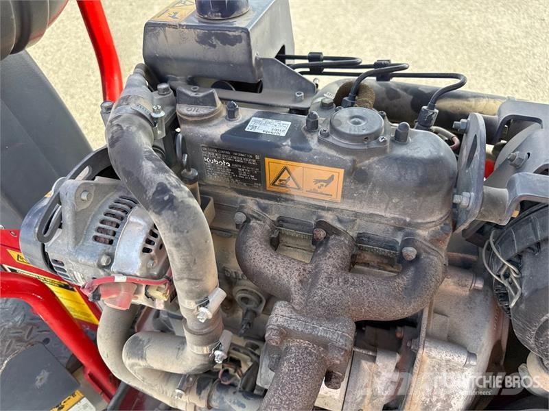 Hamm HD10C Smooth Drum Compactor Tahačové válce