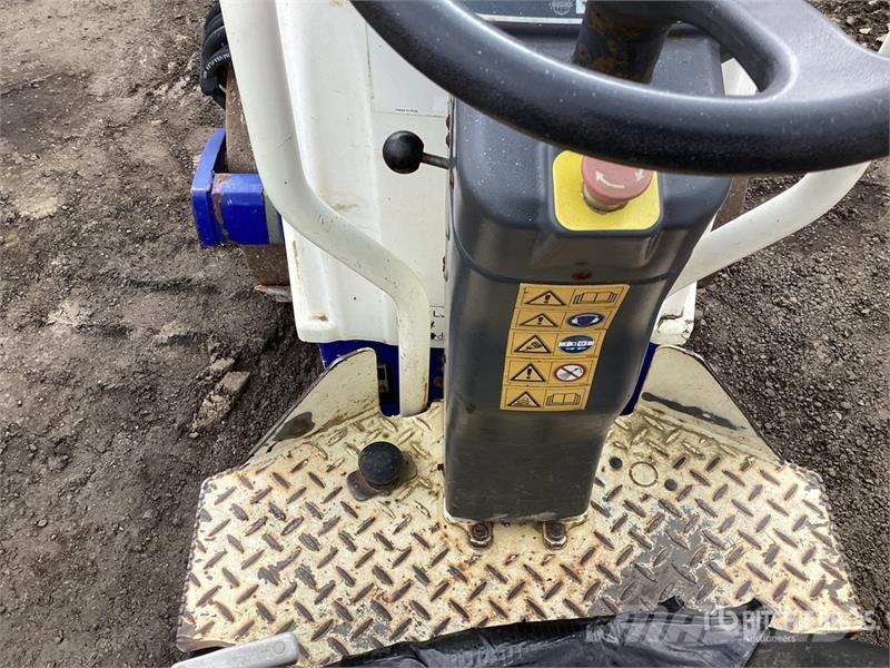 Hamm HD10CVV Double Drum Roller Twin drum rollers