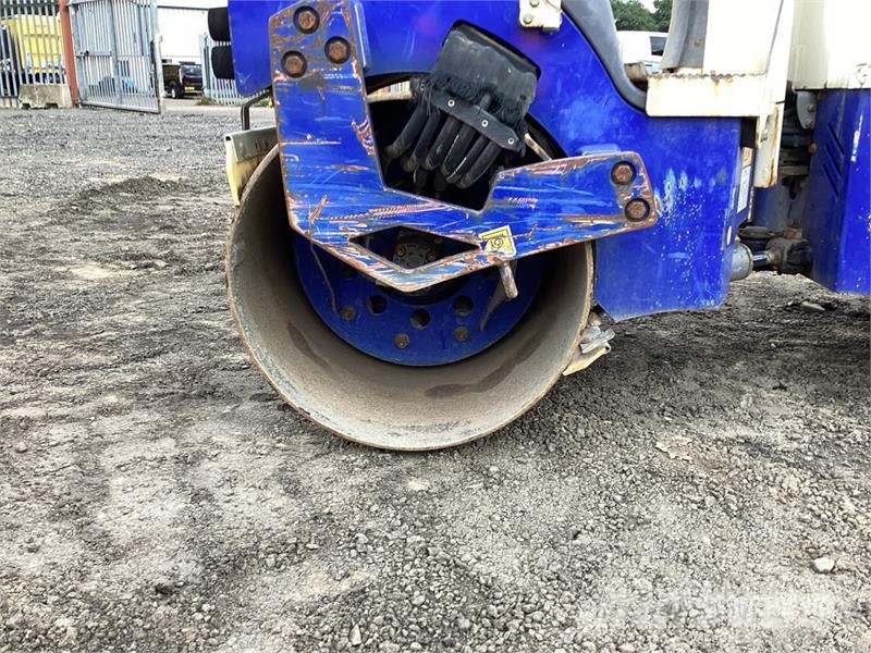 Hamm HD10CVV Double Drum Roller Twin drum rollers
