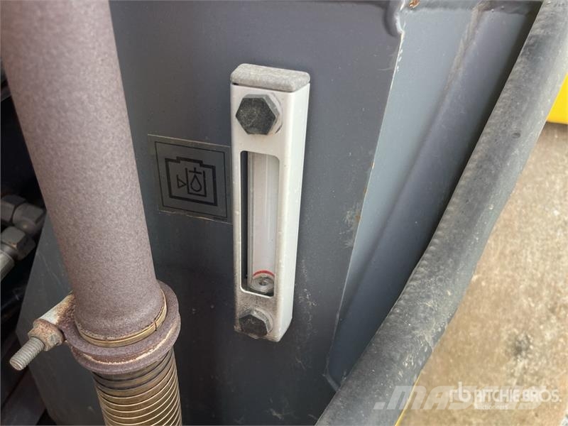 Hamm HD14VV Double Drum Roller Ikerdobos hengerek