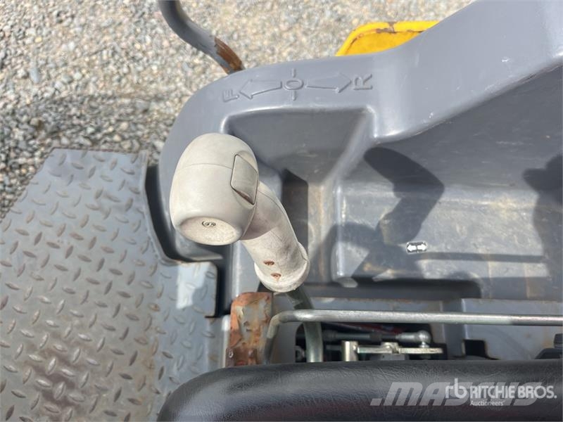 Hamm HD14VV Double Drum Roller Ikerdobos hengerek