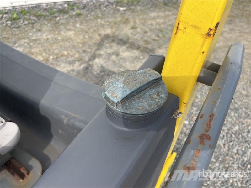 Hamm HD14VV Double Drum Roller Ikerdobos hengerek