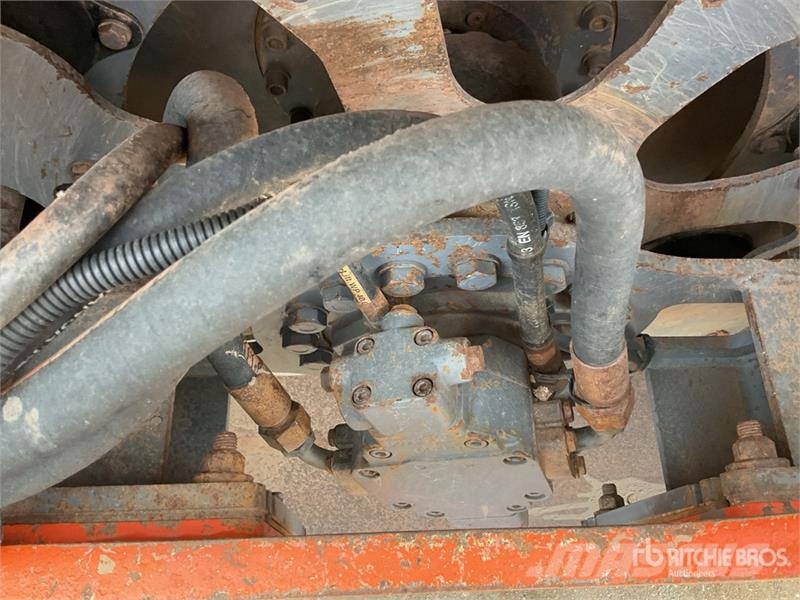 Hamm HD3307S Smooth Drum Compactor Walzenzüge