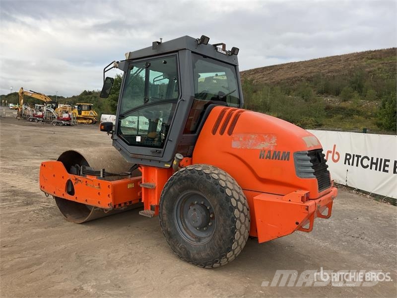 Hamm HD3307S Smooth Drum Compactor Walzenzüge