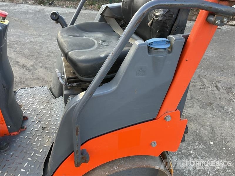 Hamm HD8VV Double Drum Roller Tvilling tromle