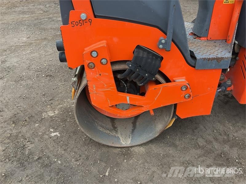 Hamm HD8VV Double Drum Roller Twin drum rollers