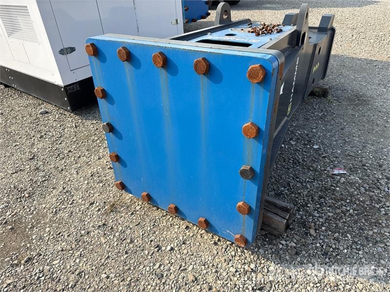 Hammer HS10000 Hydraulic Breaker مطارق / كسارات