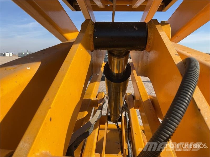 Haulotte Compact 10 Electric Electric Scissor Lift Nůžková zvedací plošina