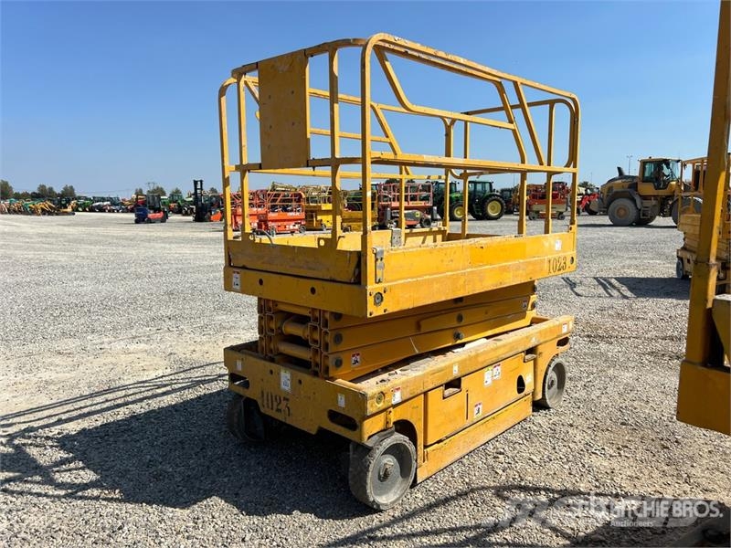 Haulotte Compact 10 Electric Scissor Lift (Inoperable) Ανυψωτήρες ψαλιδωτής άρθρωσης