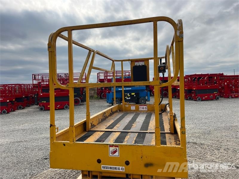 Haulotte Compact 10 Electric Scissor Lift Škarjaste dvižne ploščadi