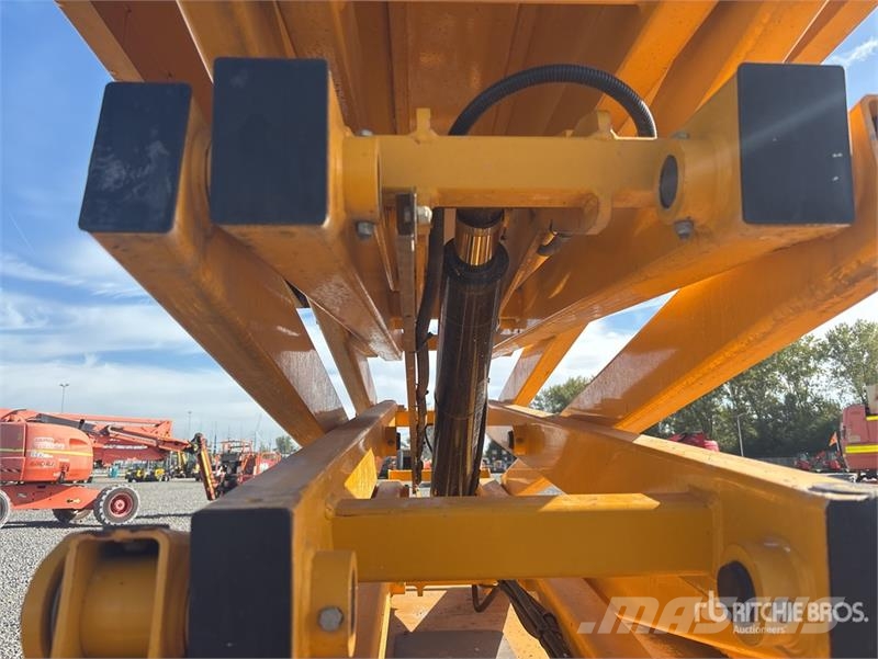 Haulotte Compact 10 Electric Scissor Lift Šķerveida pacēlāji
