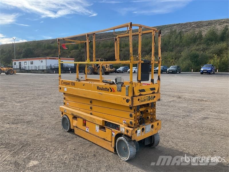 Haulotte Compact 10 Electric Scissor Lift Scissor lifts