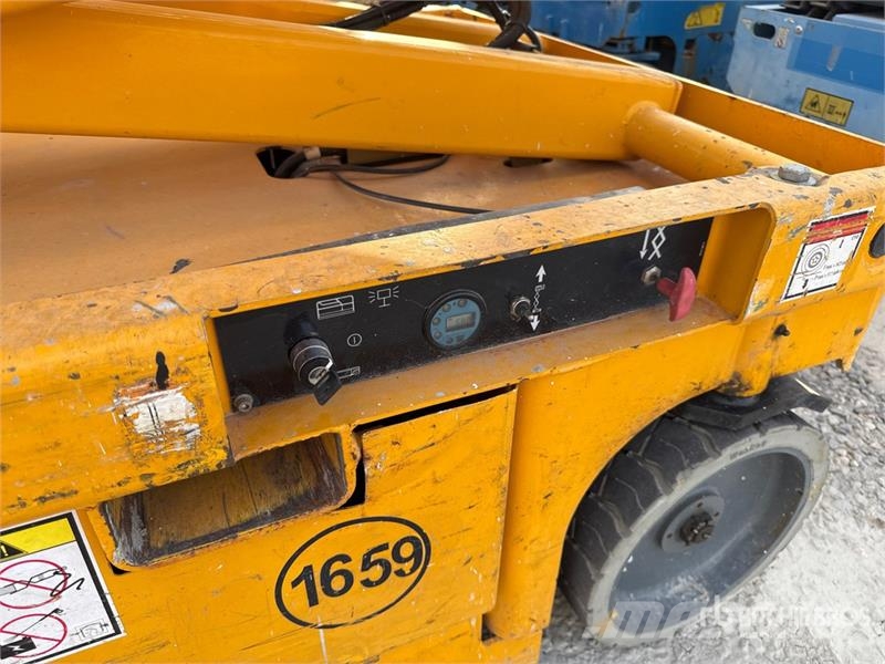 Haulotte Compact 10 Electric Electric Scissor Lift Nacelle ciseaux
