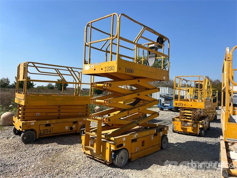 Haulotte Compact 10 Electric Scissor Lift Ανυψωτήρες ψαλιδωτής άρθρωσης