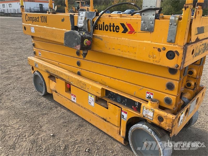 Haulotte Compact 10 Electric Scissor Lift Scissor lifts
