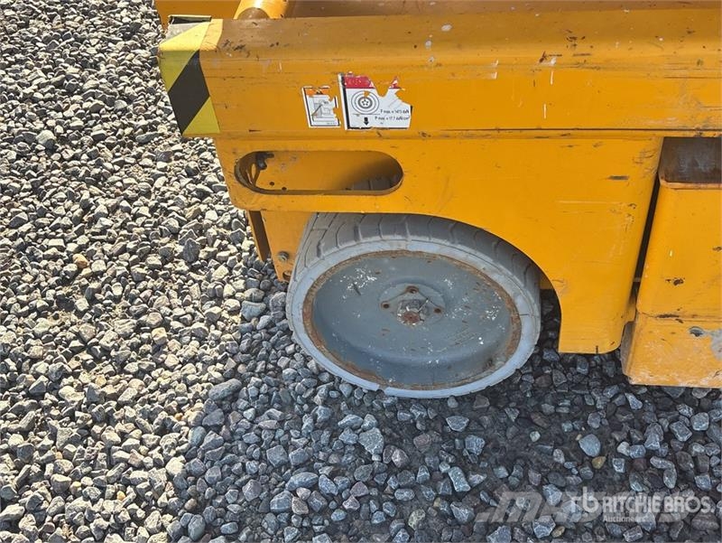 Haulotte Compact 10 Electric Scissor Lift Šķerveida pacēlāji
