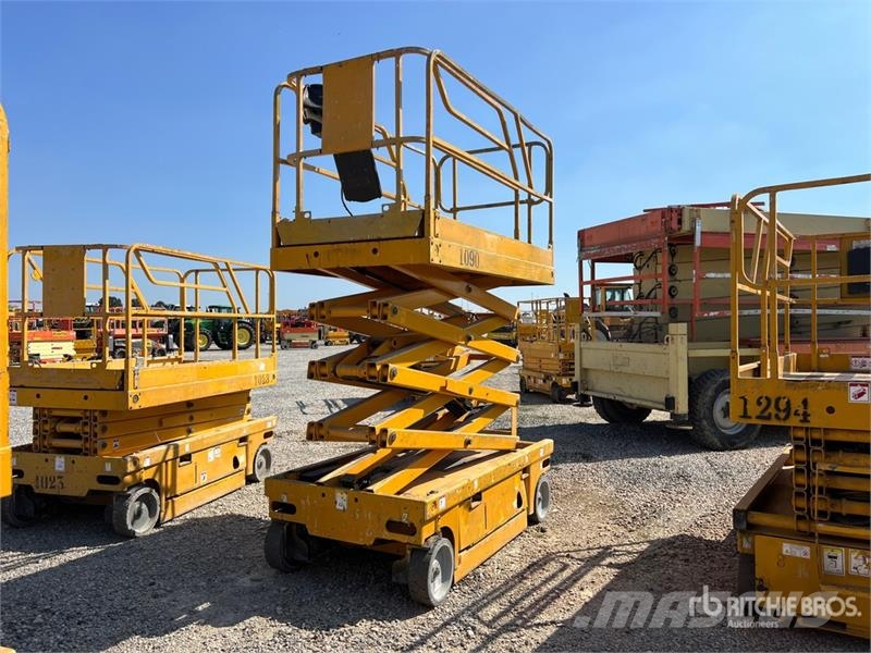 Haulotte Compact 10 Electric Scissor Lift Ανυψωτήρες ψαλιδωτής άρθρωσης