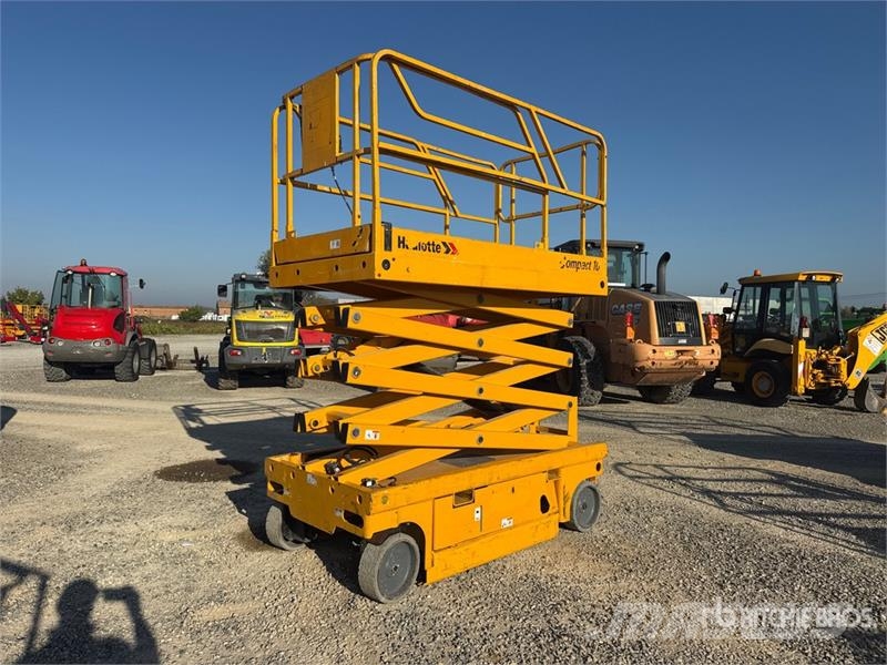 Haulotte Compact 10 Electric Scissor Lift Scissor lifts
