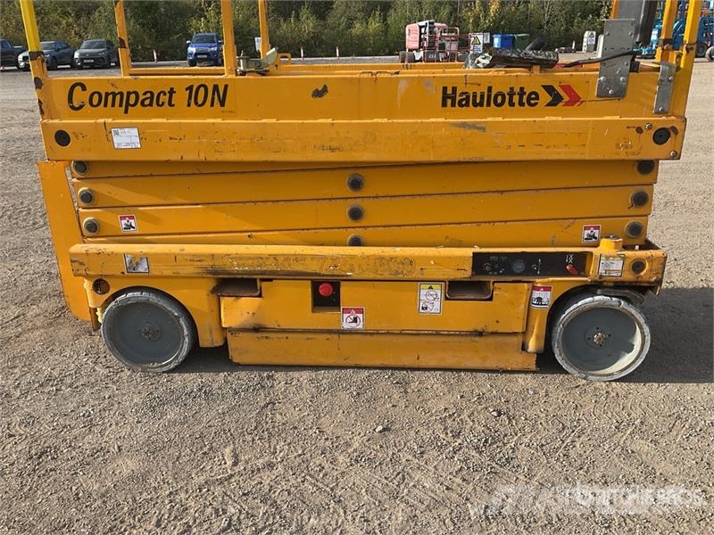 Haulotte Compact 10 Electric Scissor Lift Scissor lifts