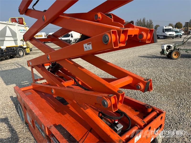 Haulotte Compact 10 Electric Scissor Lift Makasli platformlar
