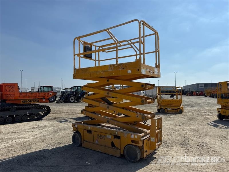 Haulotte Compact 10 Electric Scissor Lift Scheren-Arbeitsbühnen