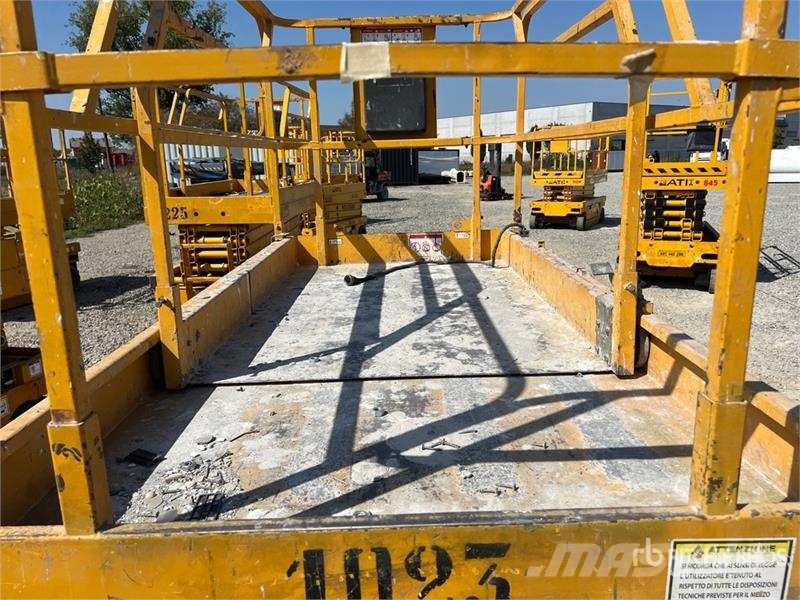 Haulotte Compact 10 Electric Scissor Lift (Inoperable) Ανυψωτήρες ψαλιδωτής άρθρωσης
