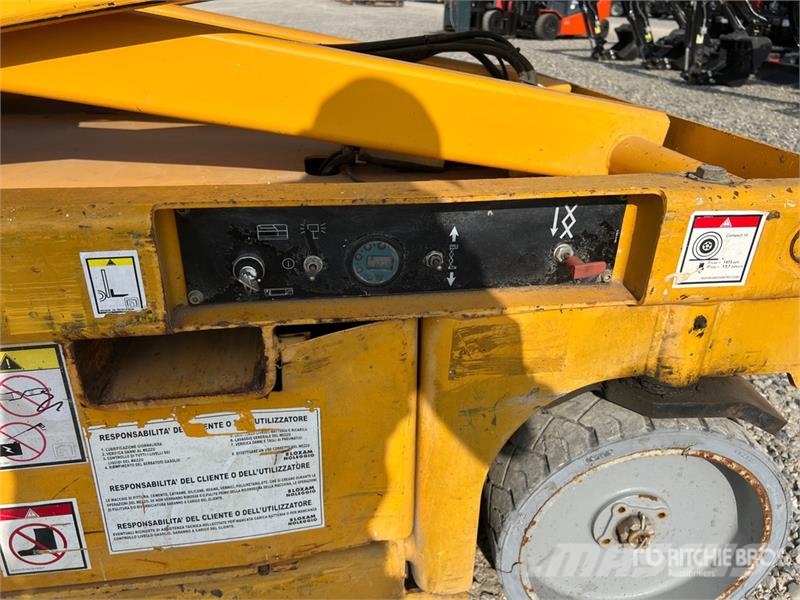 Haulotte Compact 10 Electric Scissor Lift Makasli platformlar