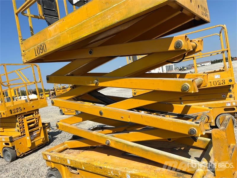 Haulotte Compact 10 Electric Scissor Lift Ανυψωτήρες ψαλιδωτής άρθρωσης