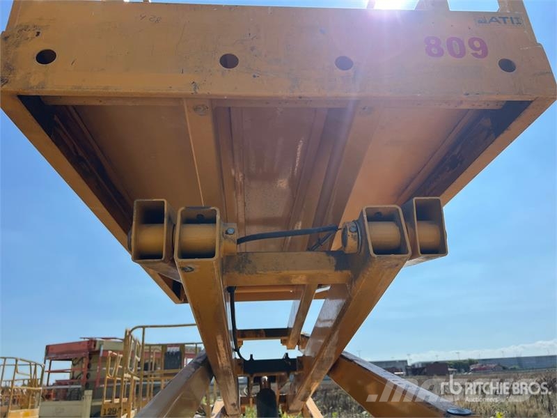 Haulotte Compact 10 Electric Scissor Lift Ανυψωτήρες ψαλιδωτής άρθρωσης