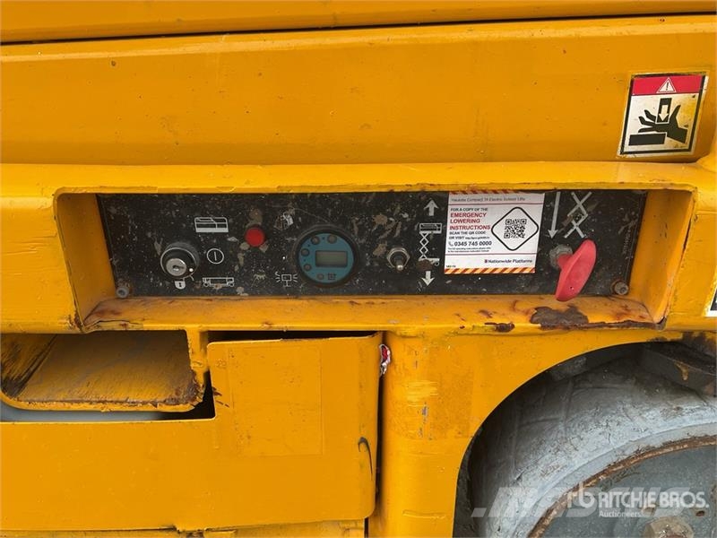 Haulotte Compact 10N Electric Scissor Lift Ollós emelők